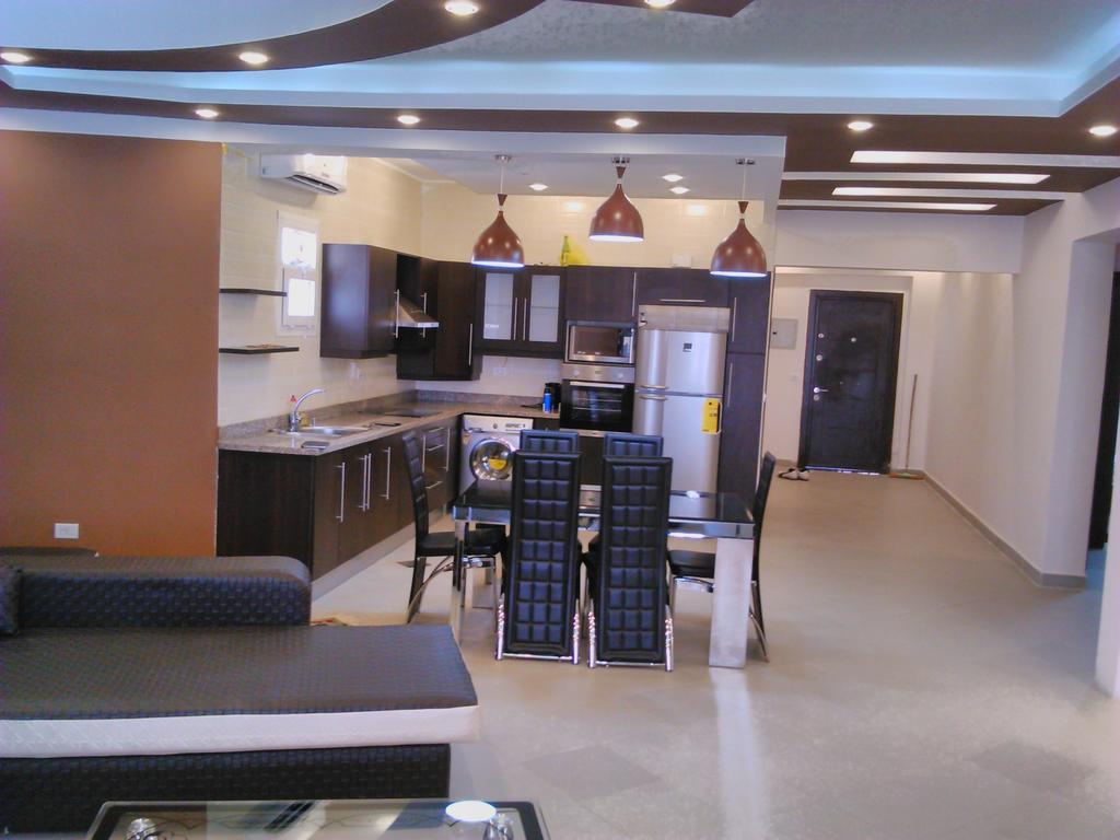 Three-Bedroom Apartment At Louly Beach Resort Ain Sukhna Room photo