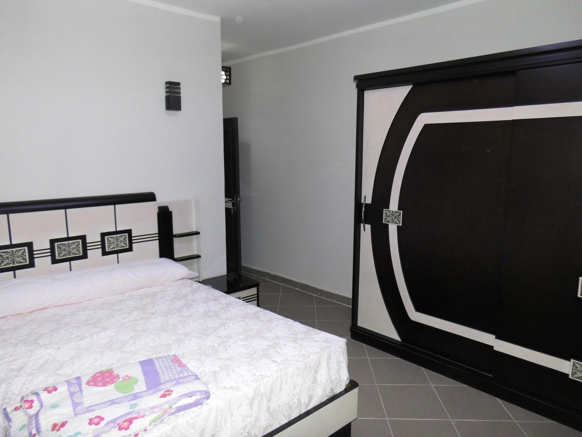 Three-Bedroom Apartment At Louly Beach Resort Ain Sukhna Exterior photo